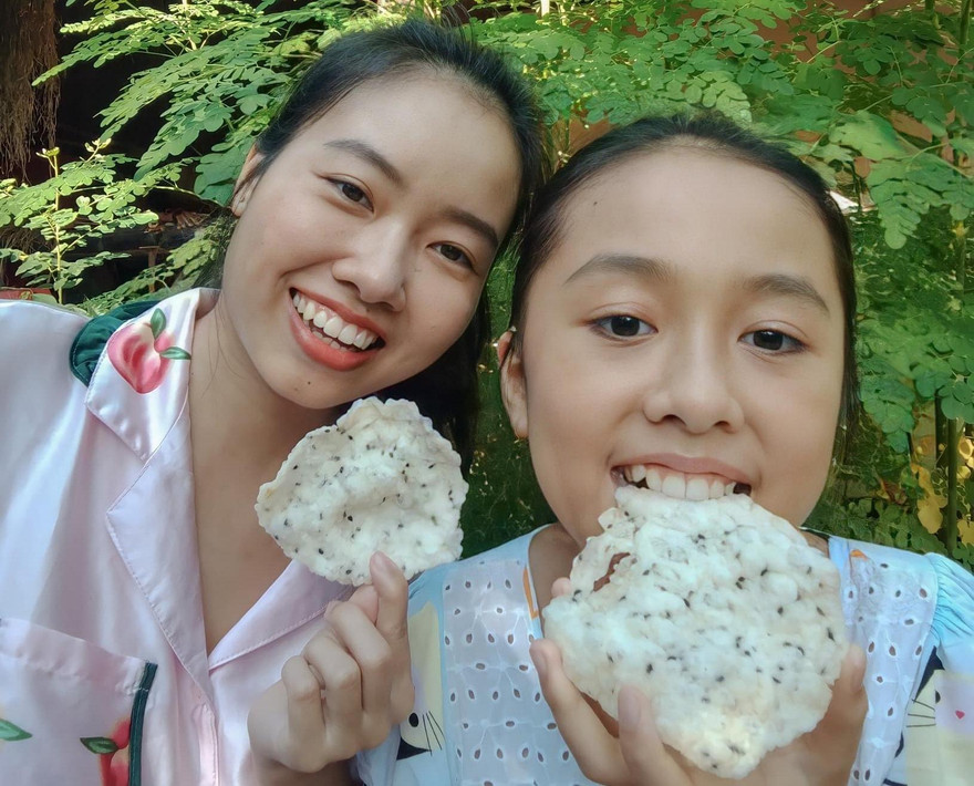 Cô gái trở thành Tiktoker triệu view nhờ các món làm từ... cơm nguội