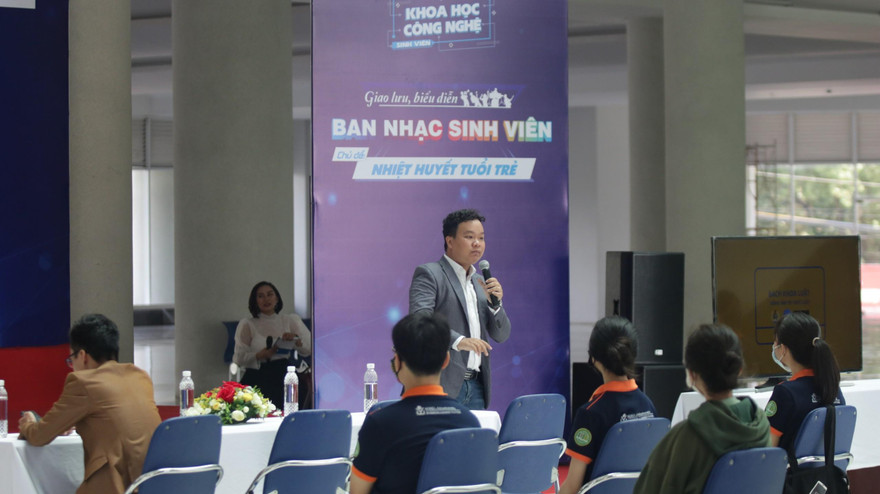 Sôi động Ngày hội "Khoa học Công nghệ học sinh, sinh viên" 