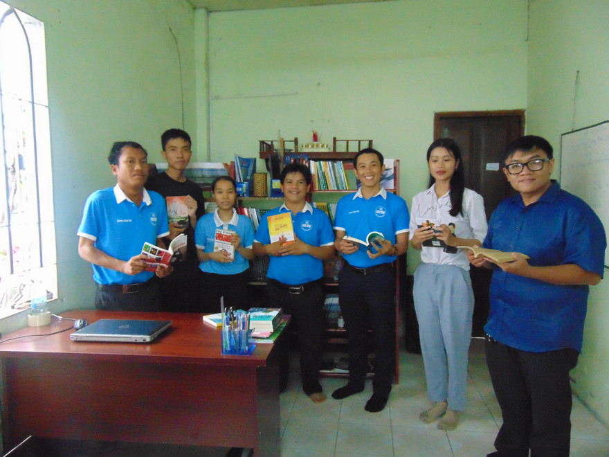 Tủ sách cộng đồng miễn phí Đam Books 