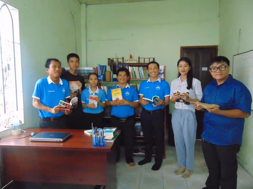 Tủ sách cộng đồng miễn phí Đam Books 