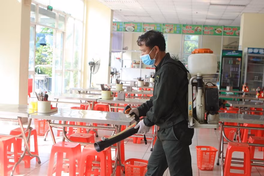 KTX ĐHQG TP. HCM tăng cường phòng chống dịch 