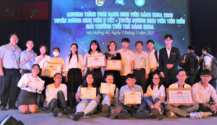 Nơi ươm mầm những dự án khởi nghiệp của sinh viên Bách khoa