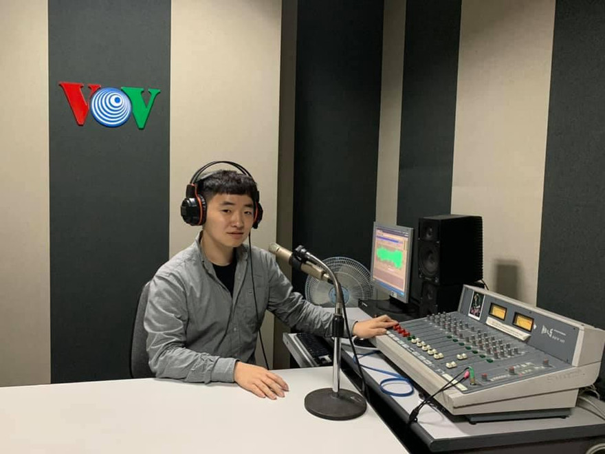 Ấm lòng chàng trai Hàn Quốc với “trái tim Việt Nam”