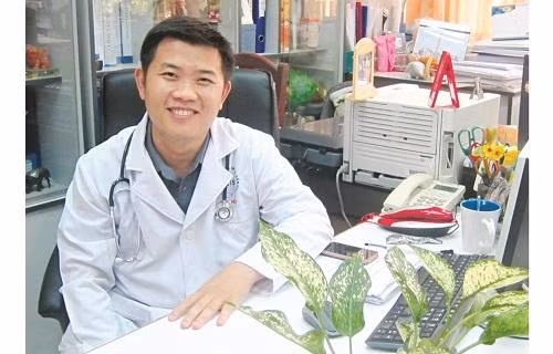 Bức thư đầy cảm xúc, động viên sinh viên yên tâm chống dịch của thầy hiệu trưởng 