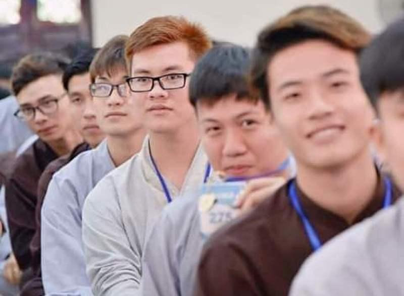 Bạn trẻ lựa chọn tham gia khoá tu mùa Hè để "sửa mình" 