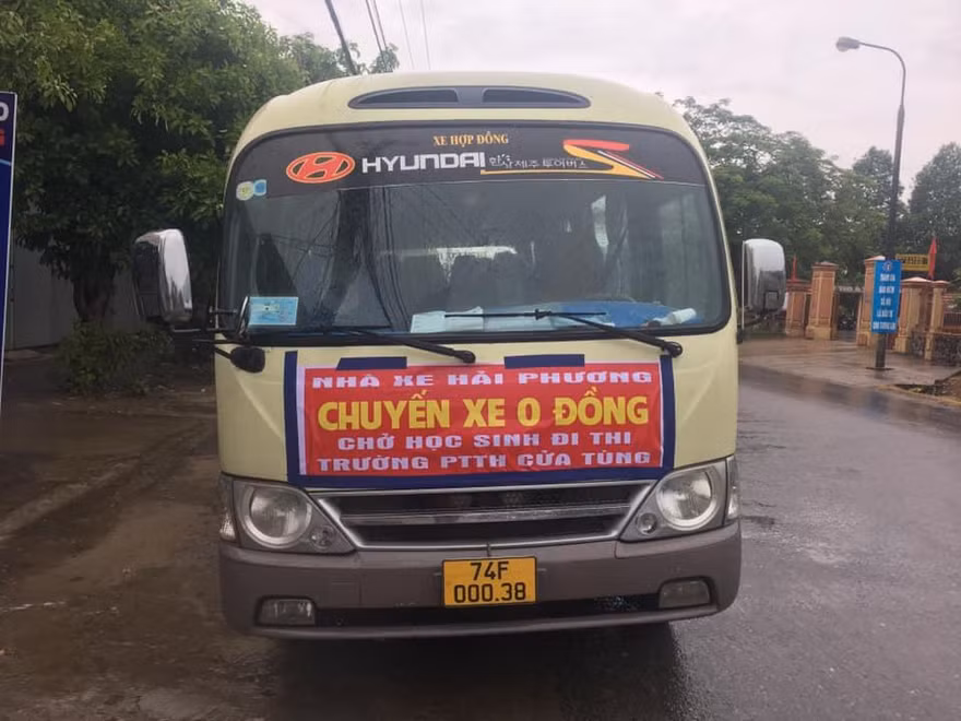 Những chuyến xe, chỗ ở miễn phí tiếp sức sĩ tử