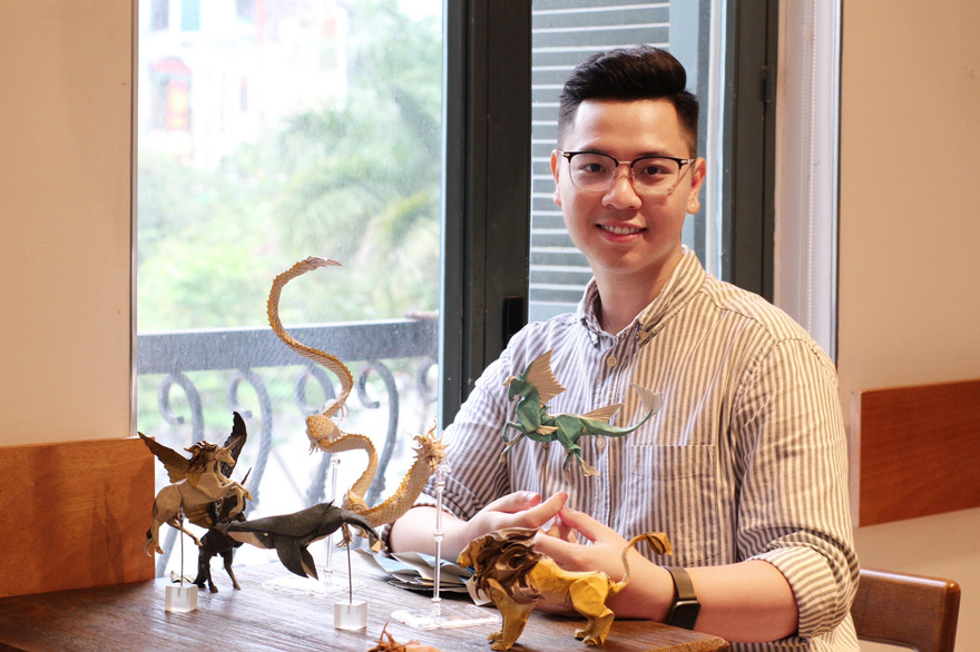 9X “thổi hồn” cho tác phẩm nghệ thuật từ giấy