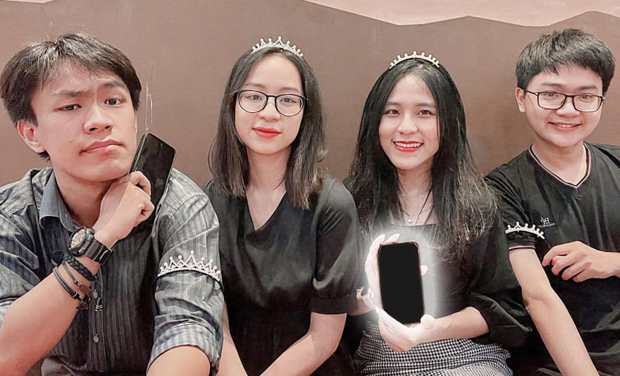 Nhóm Clown Lord đại diện Việt Nam tham gia chung kết quốc tế Cesim Elite 2021