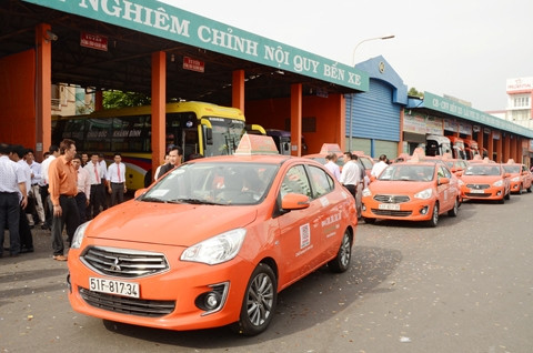 Phương Trang cũng đang tham gia mảng taxi