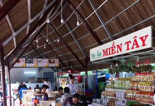 Hãng xe khách Phương Trang - FUTA Bus Lines tiếp tục khai trương trạm dừng chân mới tại tỉnh Bến Tre.