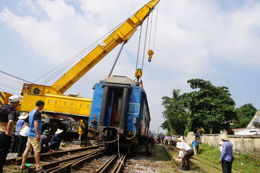 Hiện trường vụ tai nạn, ảnh Sỹ Lực