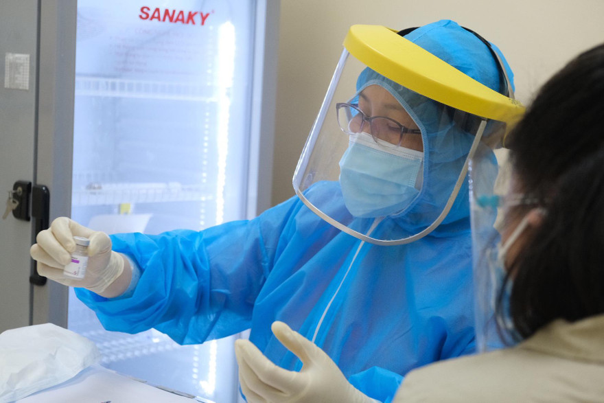 TPHCM đã chích ngừa 200.000 liều vắc-xin Sinopharm sau 2 ngày