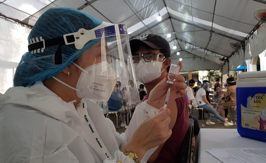 F0 trong cộng đồng tăng cao, tốc độ tiêm vắc xin chưa cải thiện