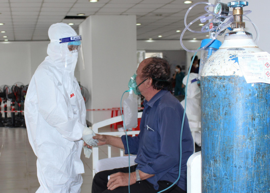 'Gỡ nút thắt' tâm lý cho bệnh nhân mắc COVID-19