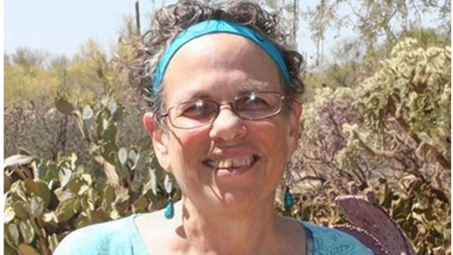 Cắt khối u 21,5kg trong bụng người phụ nữ