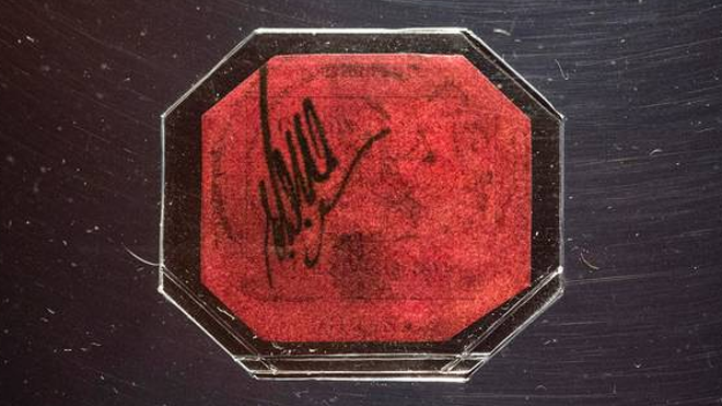 Đấu giá con tem hiếm nhất thế giới 9,5 triệu USD