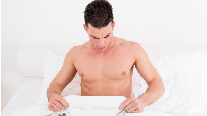 Gãy “của quý” vì sex quá sung sau khi xem World Cup