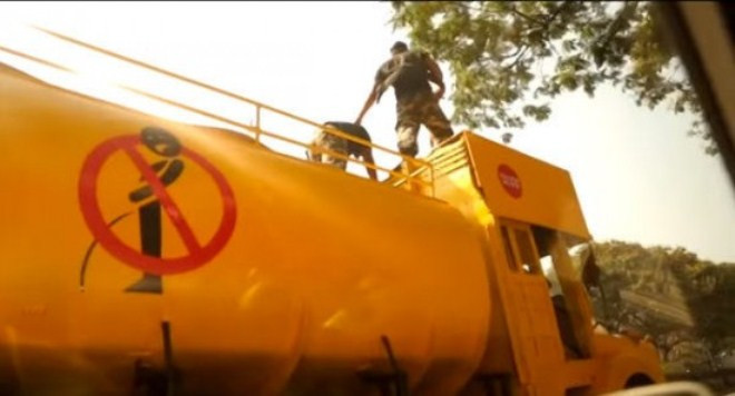 Chiêu độc chống tiểu bậy nơi công cộng