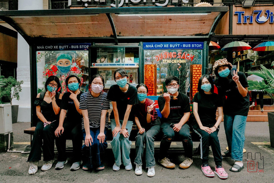 Vẽ về những người phụ nữ Việt Nam