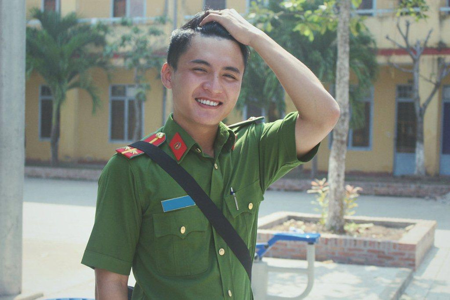 Anh công an ‘mê’ vẽ minh họa, thiết kế đồ họa