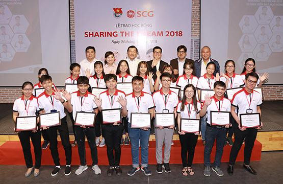 Học bổng 'Sharing the dream' dành cho tân sinh viên