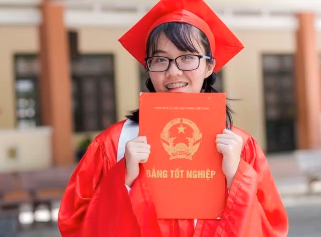 Ước mơ trở thành bác sĩ thú y của cô bạn thủ khoa