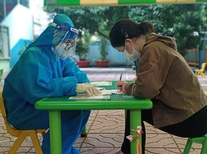 TP. HCM: Dự kiến tiêm vắc xin cho người về thành phố mà chưa được tiêm ngừa