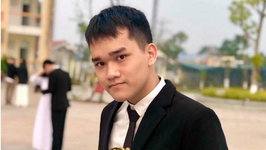 Chàng trai 17 tuổi lớp chuyên Trung và hành trình chạm đến ước mơ