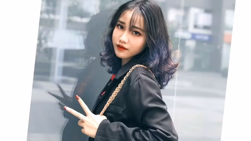 Cô nàng sở hữu vóc dáng đầy thu hút và khát khao thành công trong cuộc sống