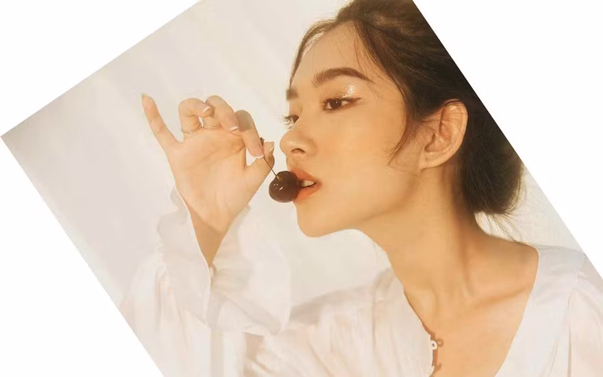 Nữ sinh 2001 xinh đẹp, học giỏi đúng chất con nhà người ta