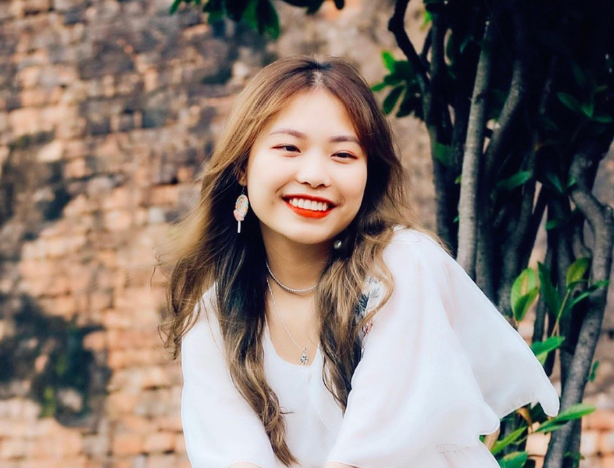 Nữ "chủ tịch" 21 tuổi có bảng thành tích kín đặc trang A4 đến từ Đại học Y Hà Nội