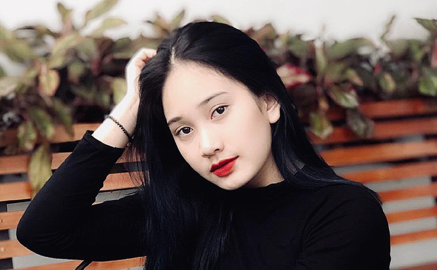 Cheerleader Yên Bái gây thương nhớ với vẻ đẹp năng động, cá tính