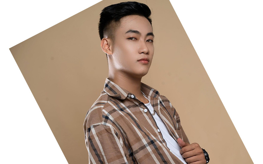 Câu chuyện chàng trai khoa Triết: "Khó khăn sẽ qua khi không ngừng cố gắng"