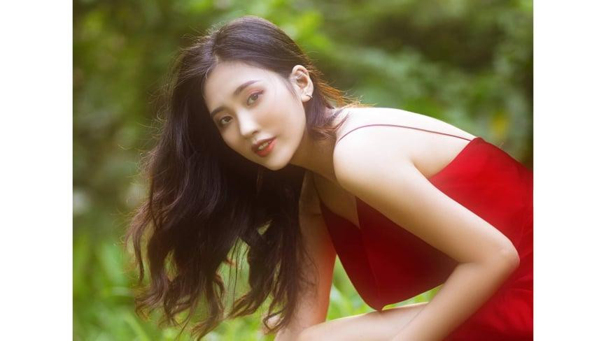 Nữ sinh quê Bắc Ninh học Bưu chính Viễn thông yêu thích nghệ thuật