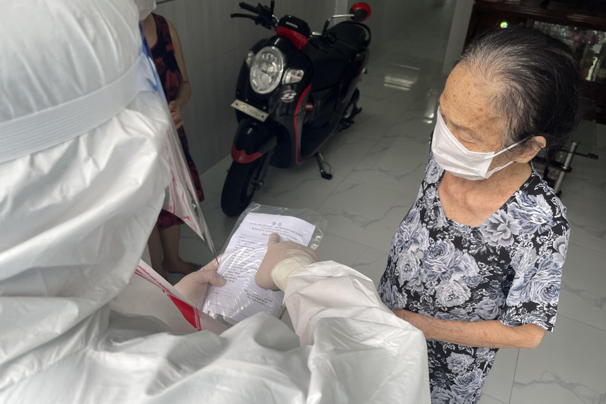 TPHCM: Còn tình trạng F0 không nhận được thuốc điều trị COVID