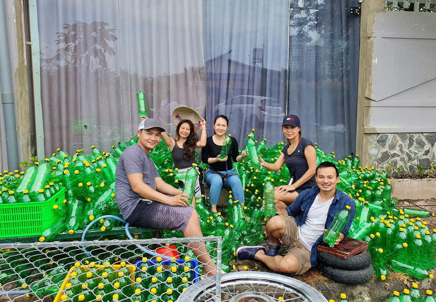 Những người “hoàn sinh” cho rác 