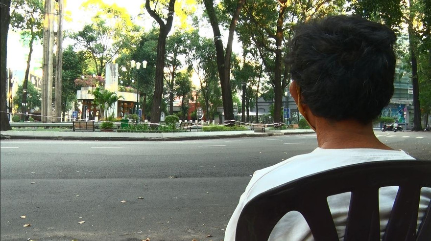 Sài Gòn lặng lẽ đến nao lòng