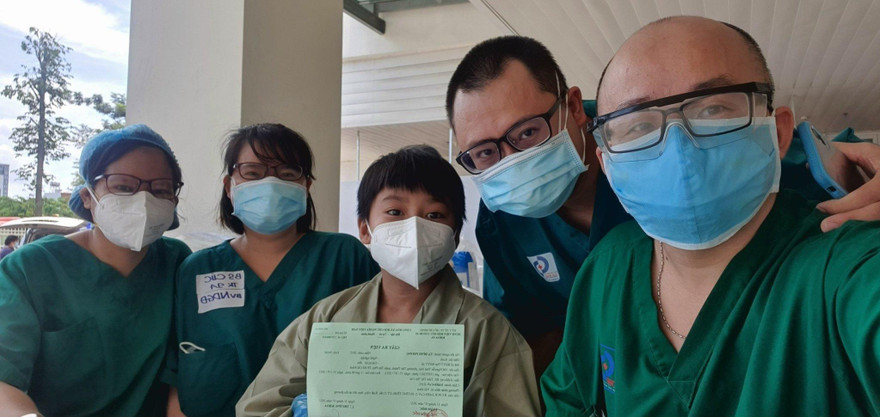 Tâm sự của bệnh nhân COVID-19 vượt qua “cửa tử” trở về nhà