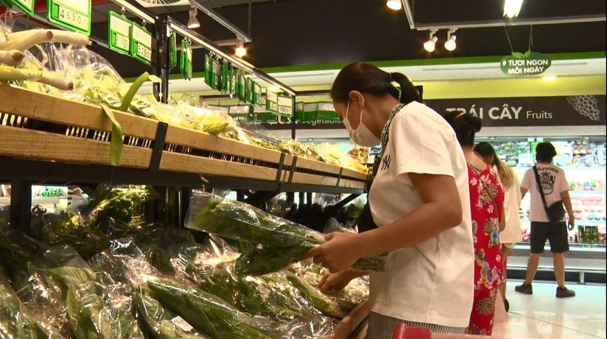 Dân không lo thiếu hàng hóa trong dịch COVID-19