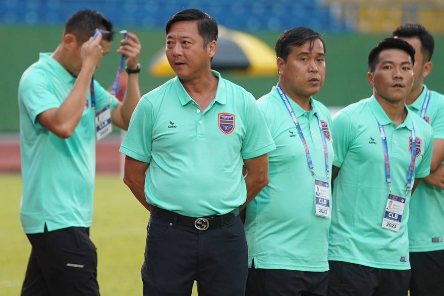 Vòng 13 V-League B.Bình Dương vs Nam Định: Đội khách cần quà