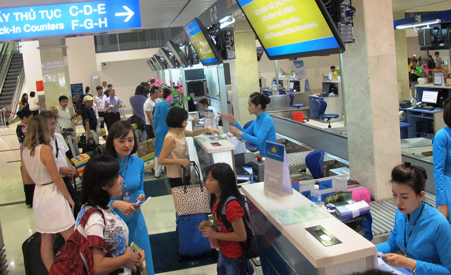 Bán 7 nghìn vé máy bay giá rẻ dịp 70 năm ngày Thương binh Liệt sỹ 