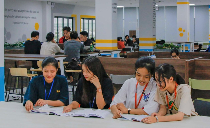 Trường ĐH Kinh tế - Luật (ĐHQG TP. HCM) tăng chỉ tiêu xét điểm thi Đánh giá năng lực