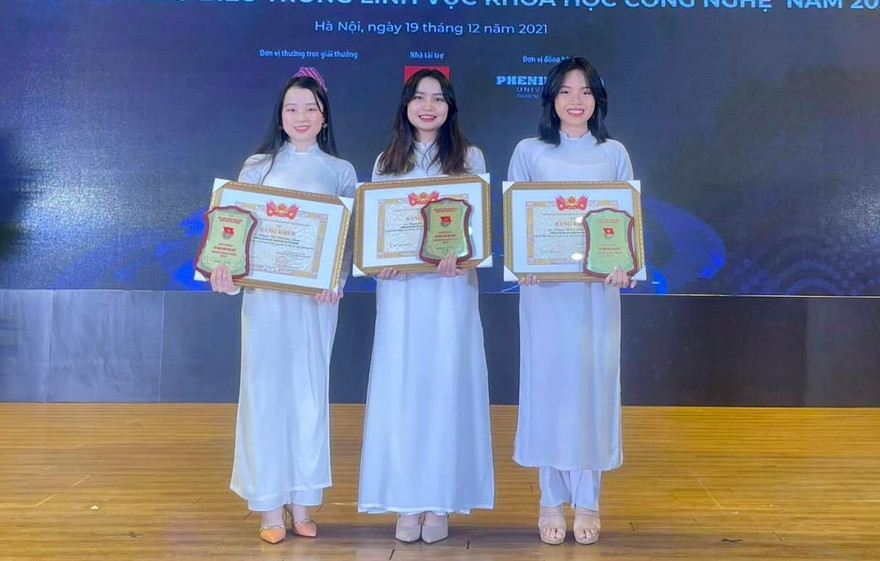 Ba cô gái 'Kỹ thuật’ ở trường Bách khoa