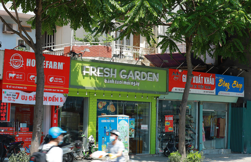 Sau 5 năm, tuyến phố 'đồng bộ' biển hiệu, quảng cáo Lê Trọng Tấn giờ ra sao?