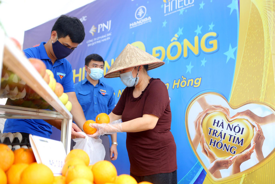 Siêu thị 0 đồng tại Hà Nội mở cửa chiều nay đầy ắp hàng hóa