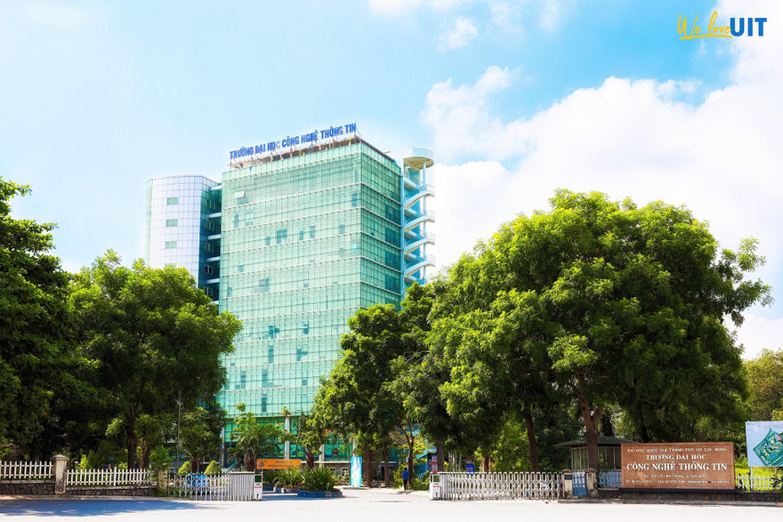 Trường ĐH Công nghệ thông tin bổ sung thêm 8 tỉ đồng hỗ trợ sinh viên mùa dịch 