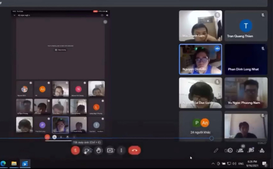 Trường ĐH SPKT TP. HCM nói clip đuổi sinh viên bị cắt cúp, sinh viên không đồng ý