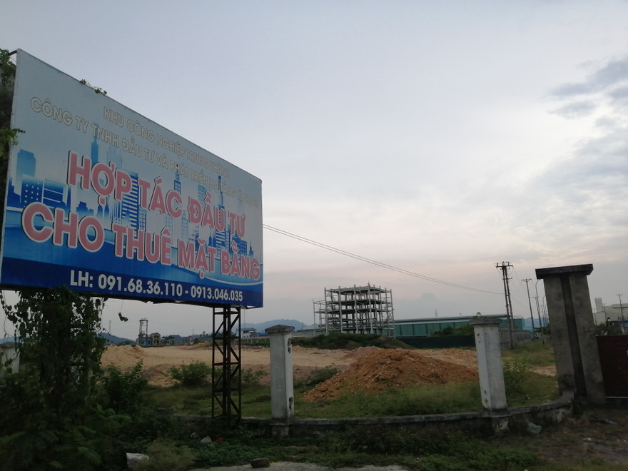 Khu công nghiệp bỏ hoang trở thành tụ điểm tiêm chích.