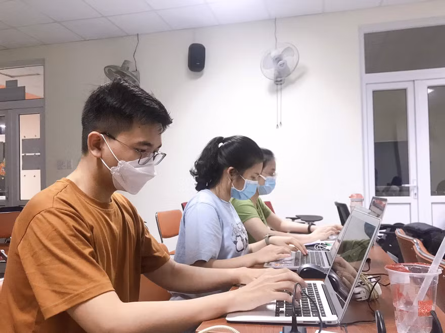 Sinh viên và giảng viên đi chống dịch, trường ĐH Y Dược TP. HCM hoãn khai giảng