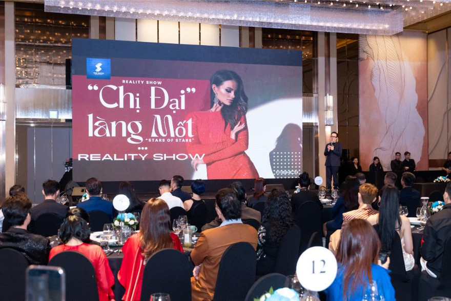 Dàn người mẫu đình đám hội tụ trong show thực tế phiên bản “Chị Đẹp”